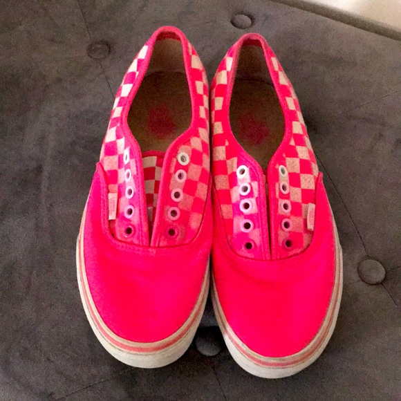 hot pink slip on vans